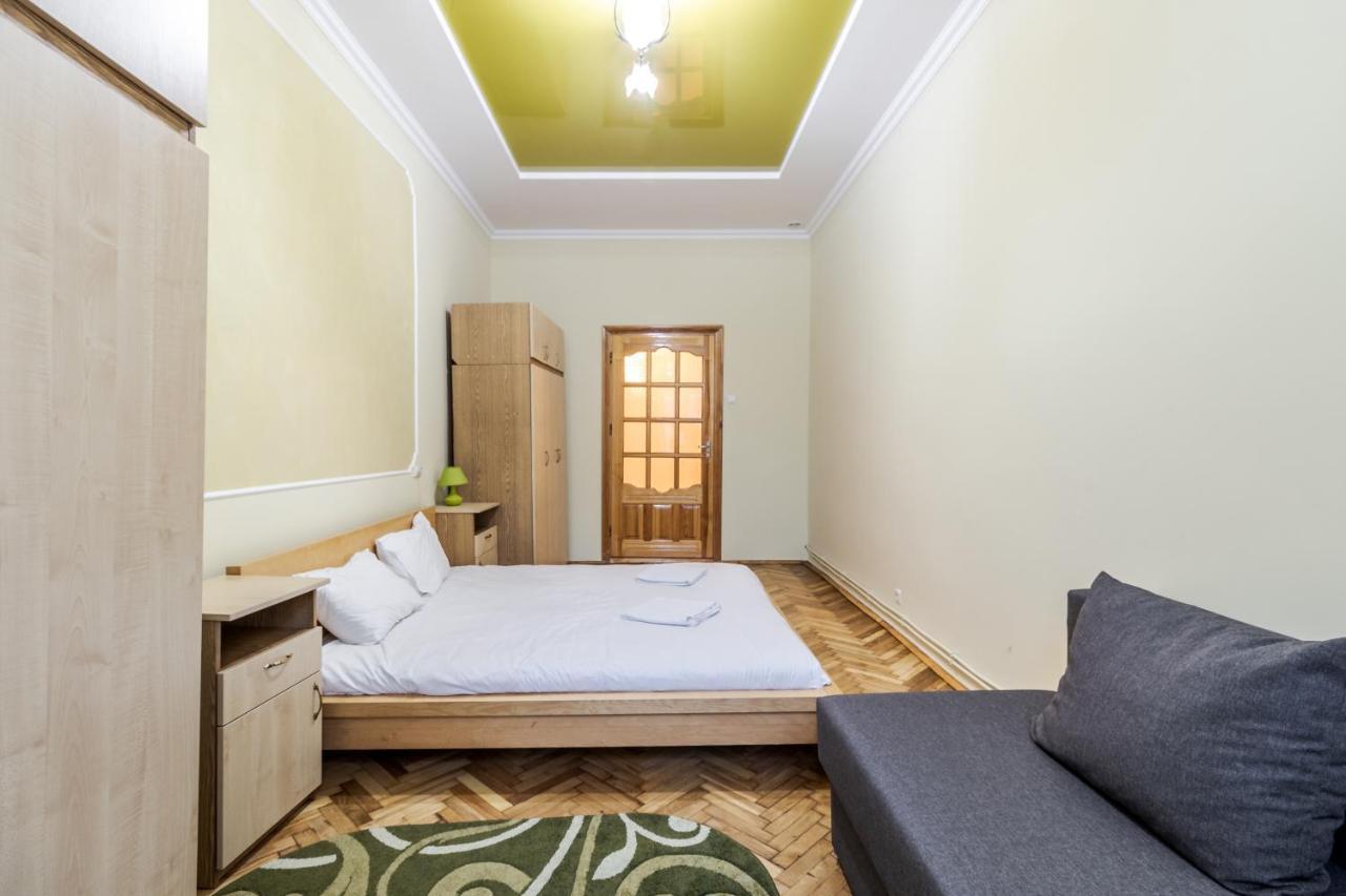 Akademika Hnatyuka Apartment Lemberg Exterior foto