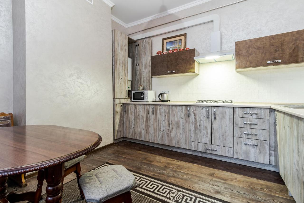 Akademika Hnatyuka Apartment Lemberg Exterior foto